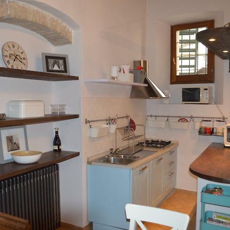 Appartamento In Centro Σπολέτο Εξωτερικό φωτογραφία